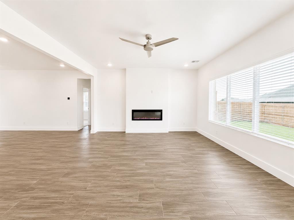 18021 Anthem Boulevard Property Photo 7