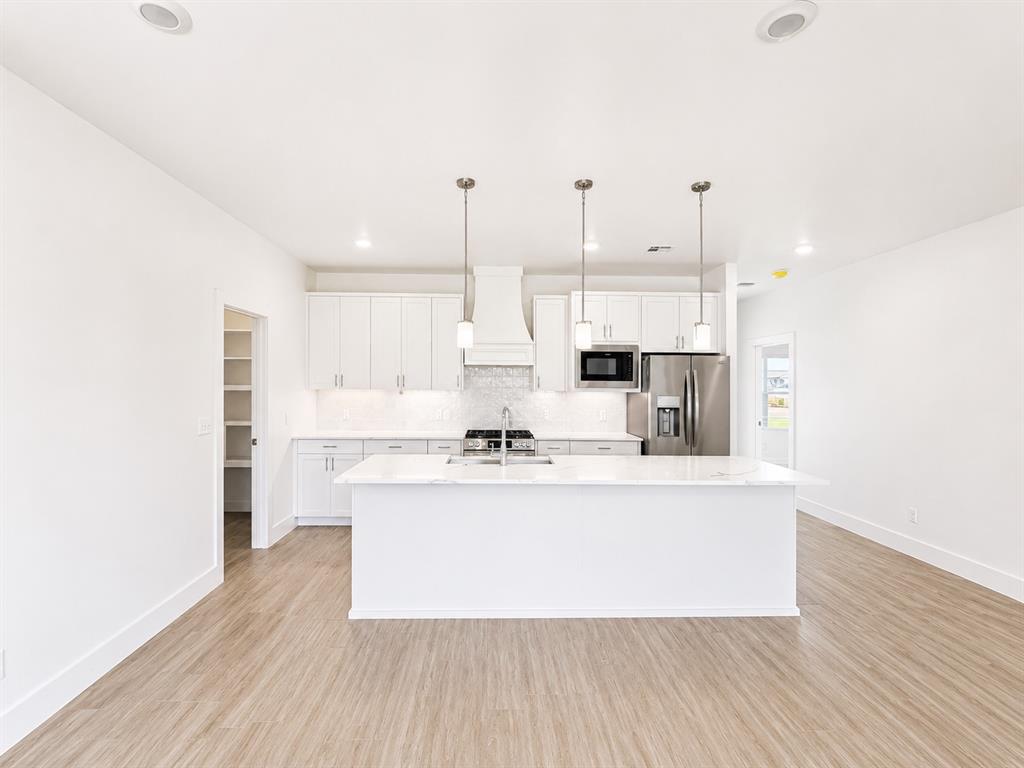 18021 Anthem Boulevard Property Photo 9