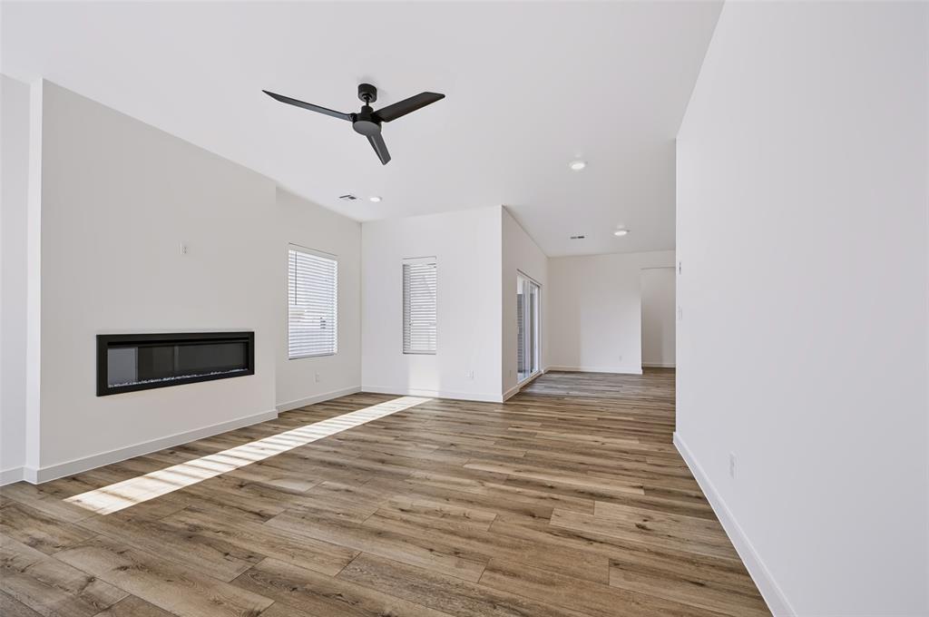 4209 Nw 180th Street Property Photo 9