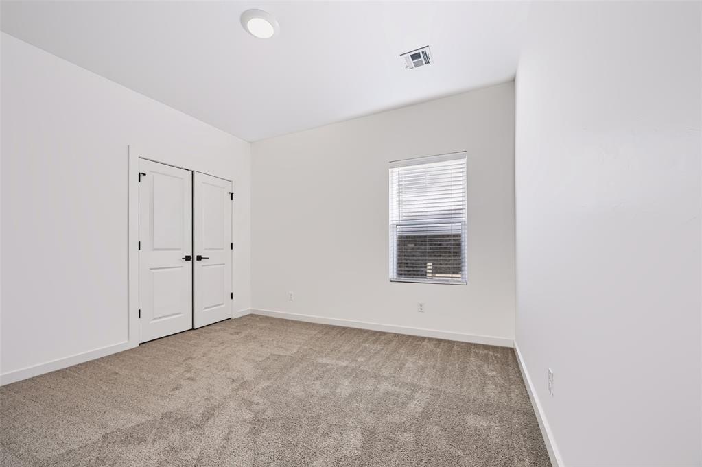 4209 Nw 180th Street Property Photo 29