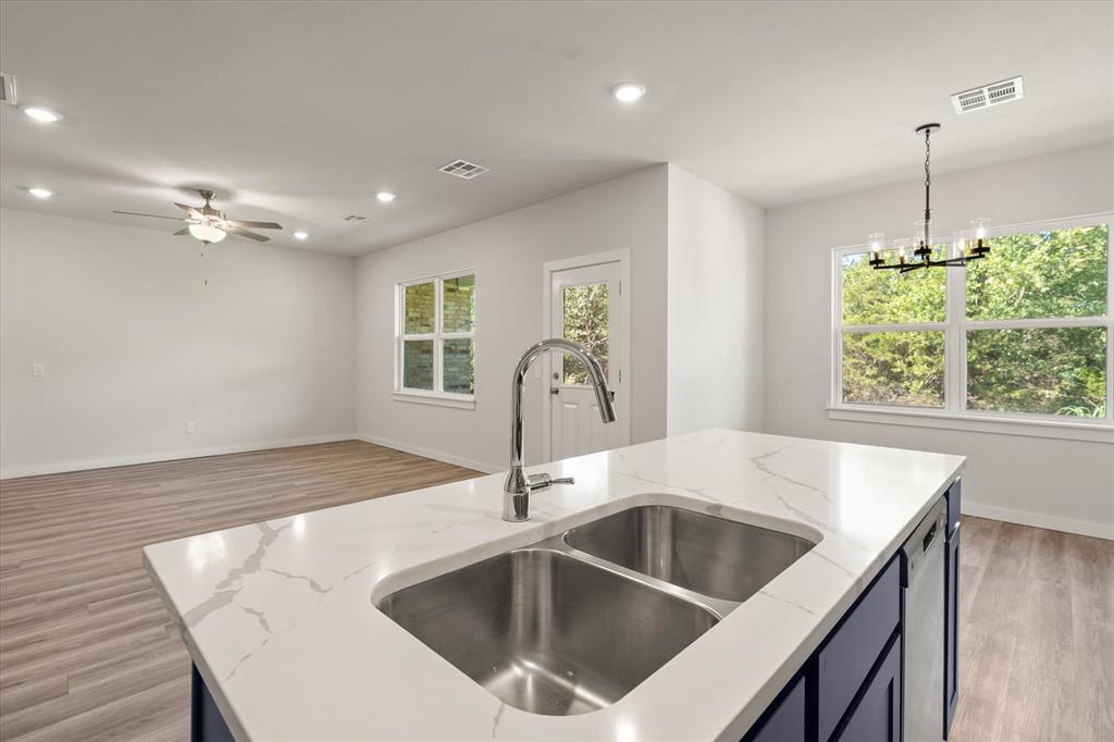 464 Cumberland Drive Property Photo 13