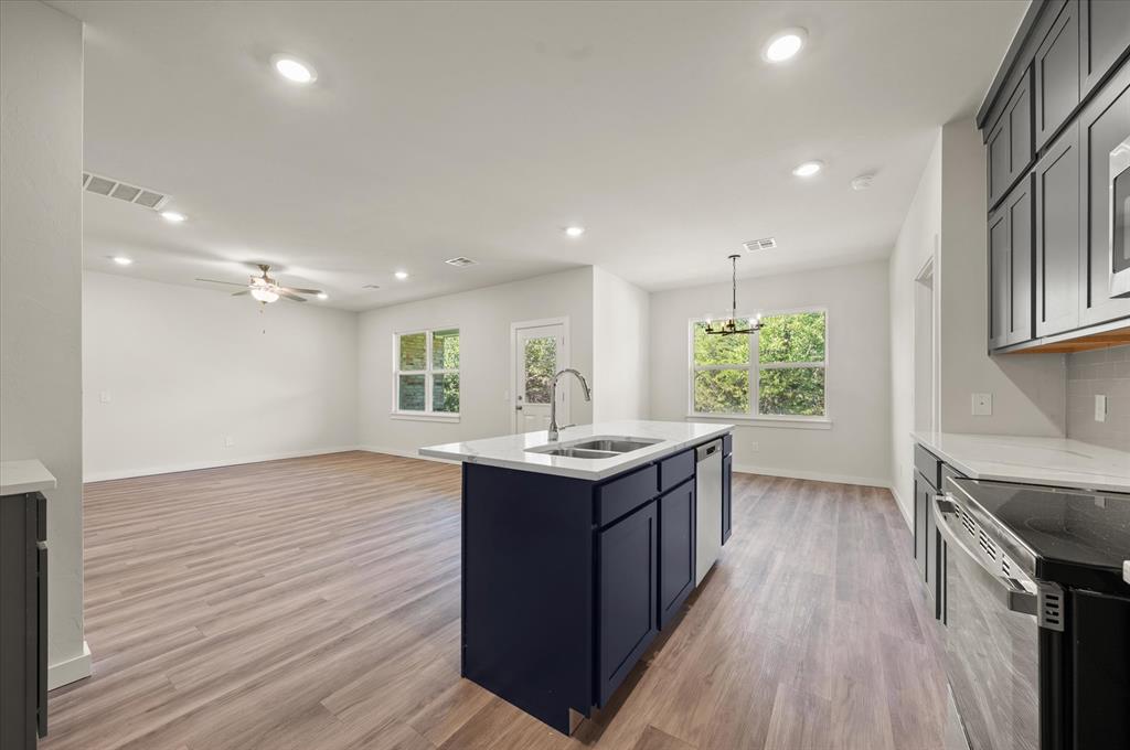 464 Cumberland Drive Property Photo 15