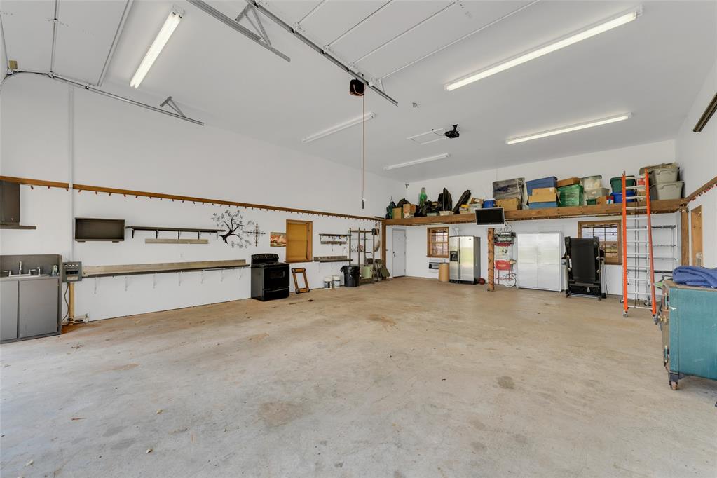 10716 N 2010 Road Property Photo 38