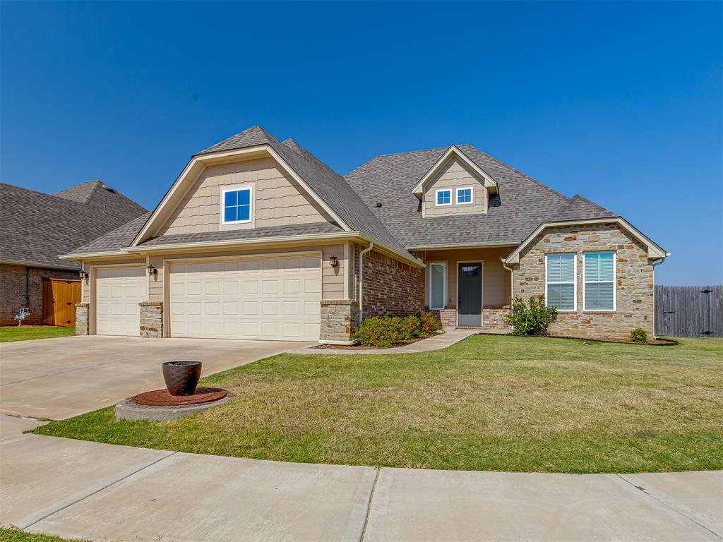 509 Carlow Way Property Photo 4