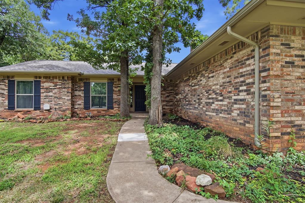 3620 W Charter Oak Road Property Photo 2