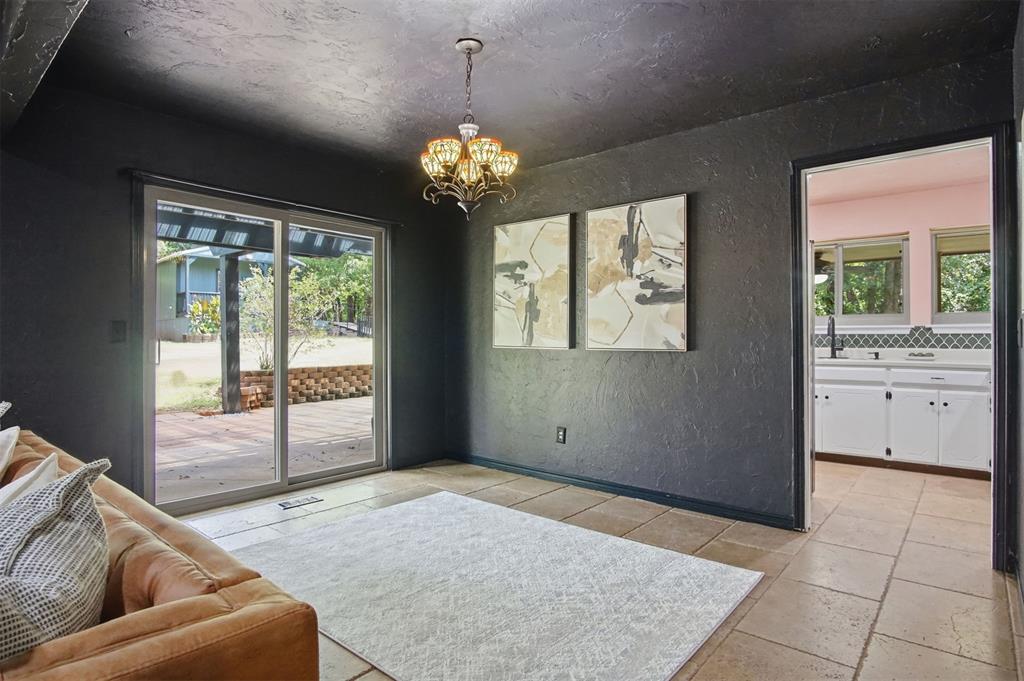 3620 W Charter Oak Road Property Photo 7