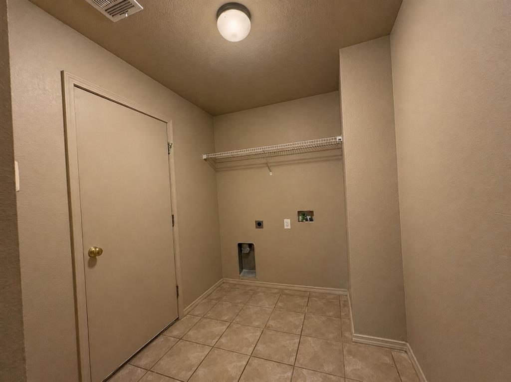 3600 Janus Property Photo 6