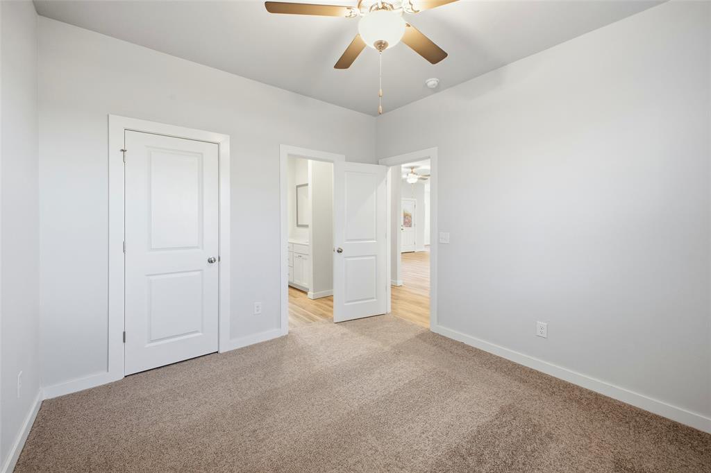 548 Stella Trail Property Photo 32