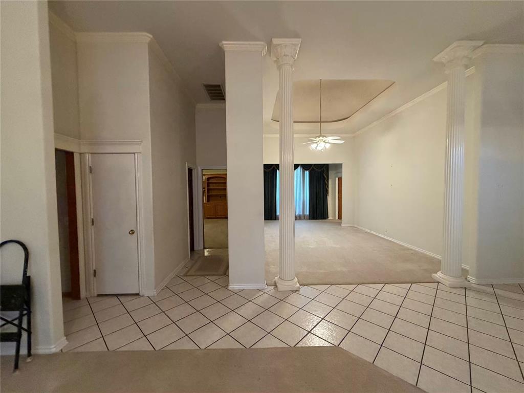 4209 Nw 143rd Street Property Photo 3