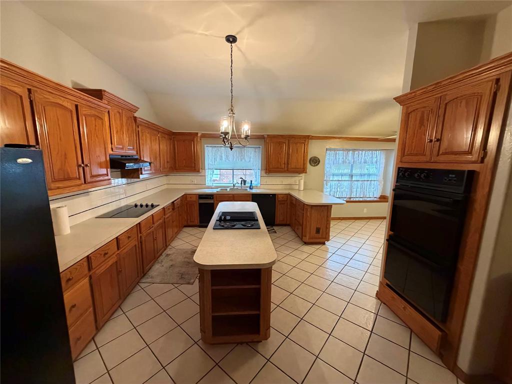 4209 Nw 143rd Street Property Photo 10