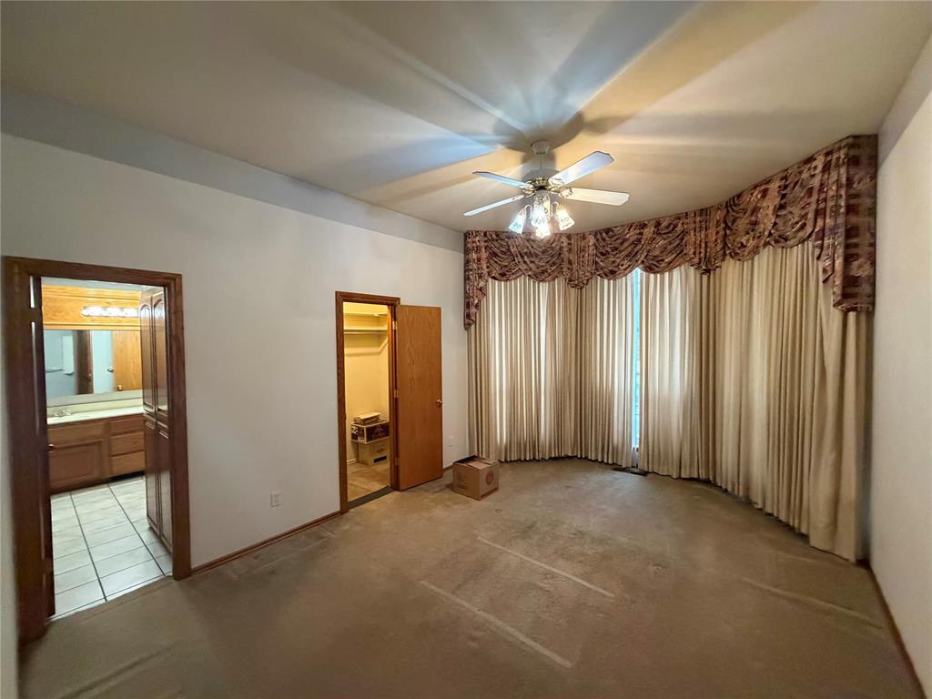 4209 Nw 143rd Street Property Photo 15