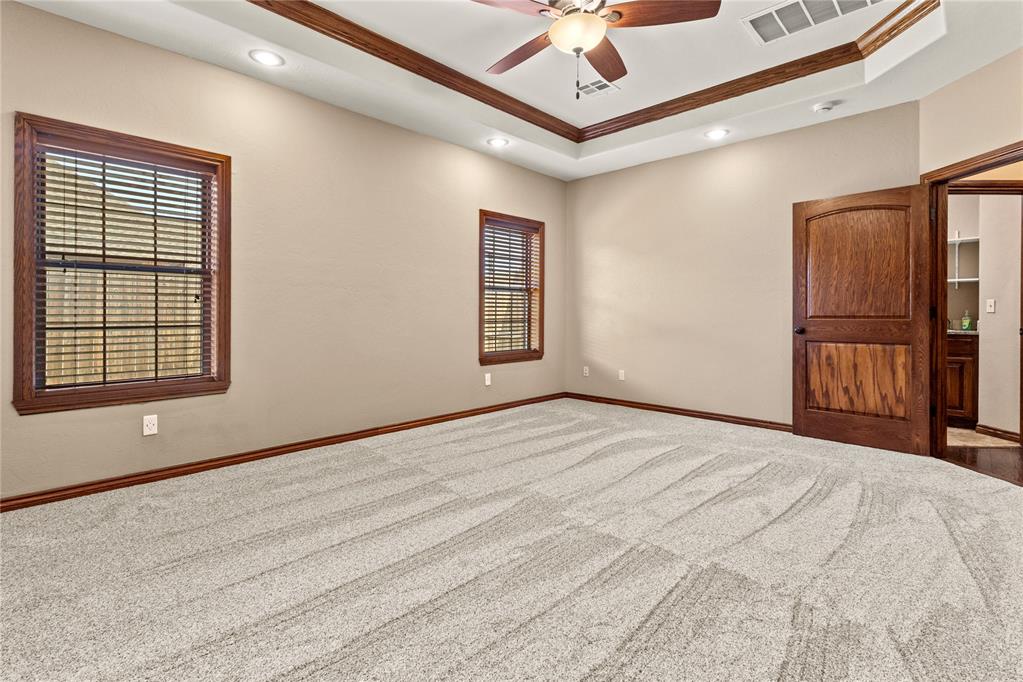 3525 Callaway Drive Property Photo 16