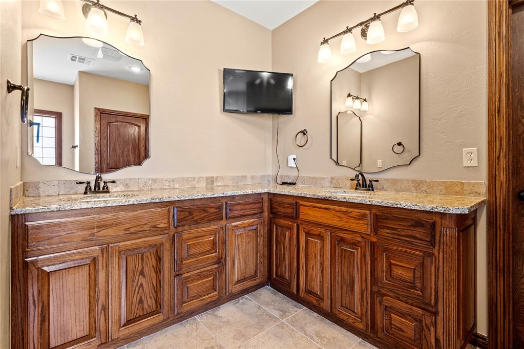 3525 Callaway Drive Property Photo 18