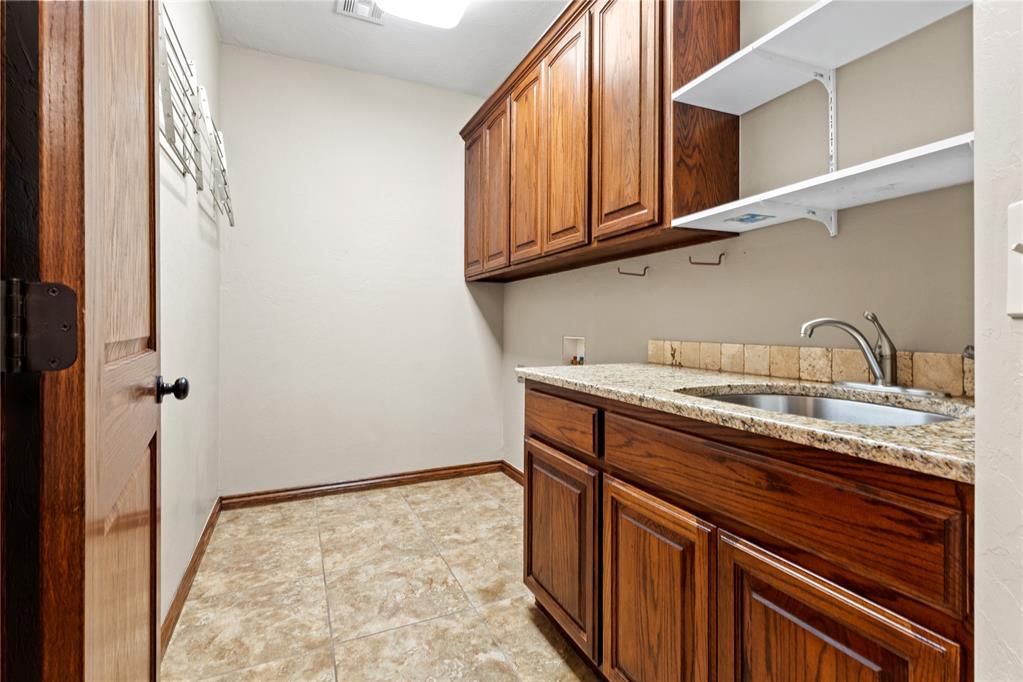 3525 Callaway Drive Property Photo 35