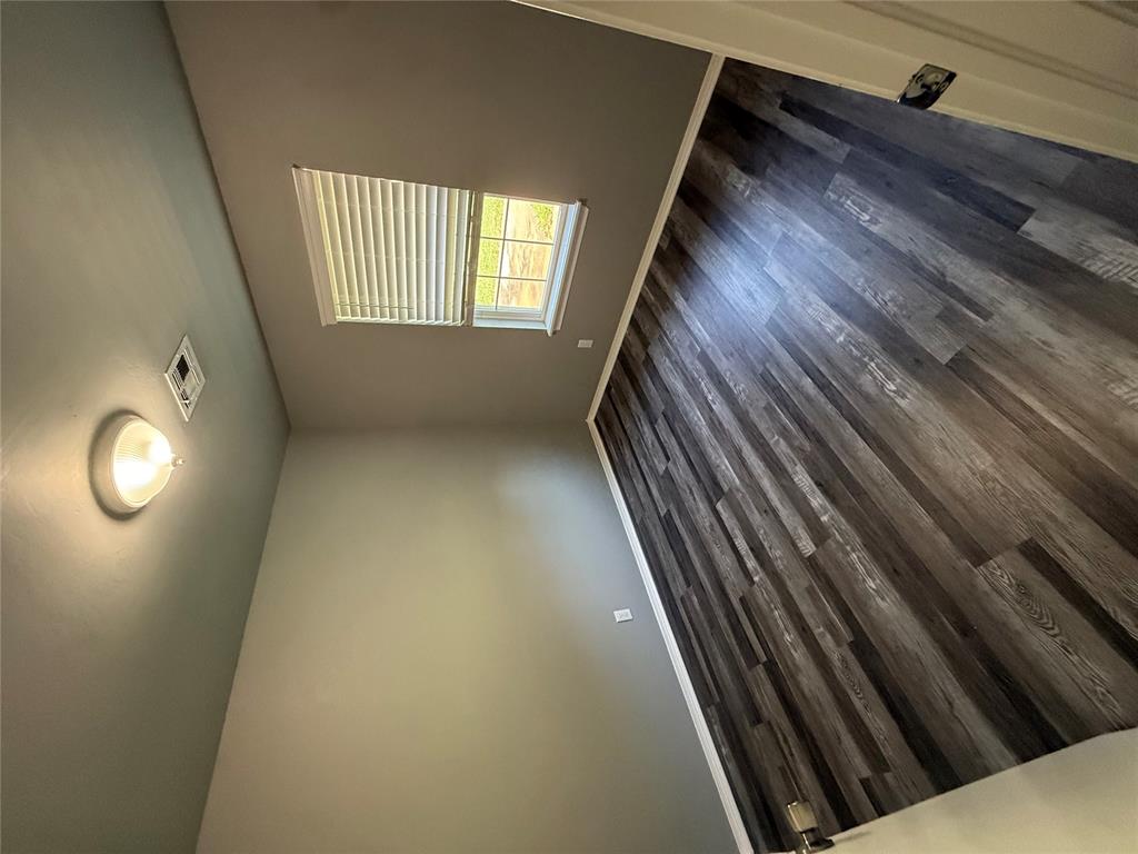 304 Liza Lane Property Photo 13