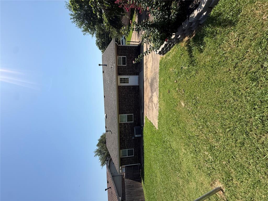 304 Liza Lane Property Photo 18