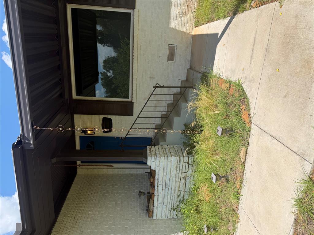 3508 N Virginia Avenue Property Photo 3