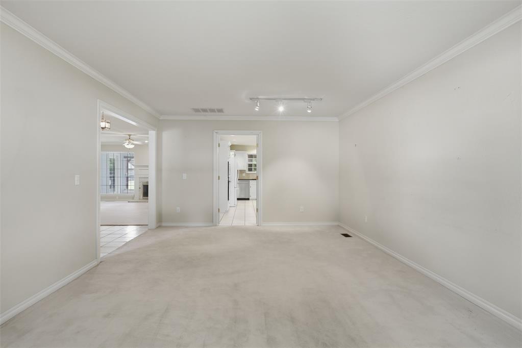 4737 Hemlock Circle Property Photo 17