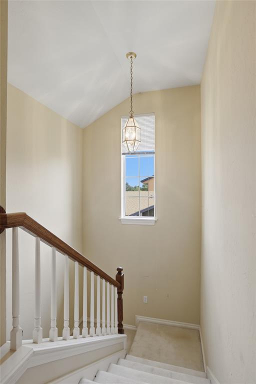 4737 Hemlock Circle Property Photo 25