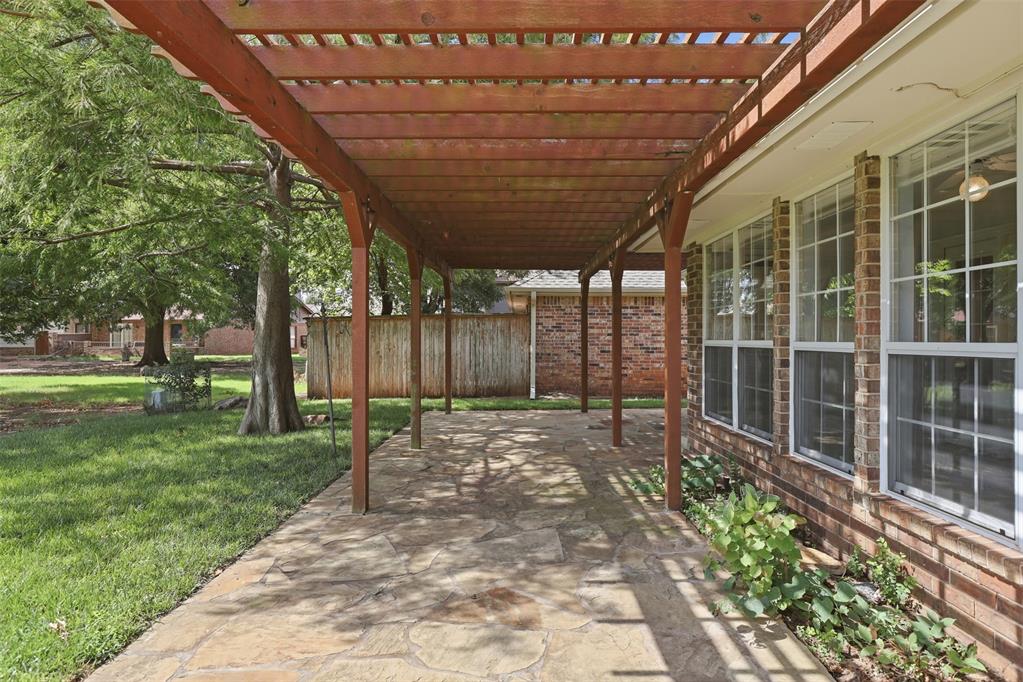4737 Hemlock Circle Property Photo 35