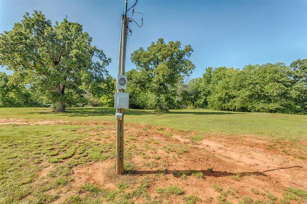 12100 S Broadway Street Property Photo 11