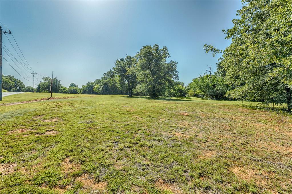 12100 S Broadway Street Property Photo 12