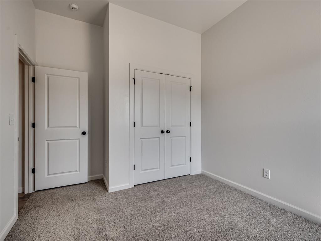 1113 Wisteria Way Property Photo 17