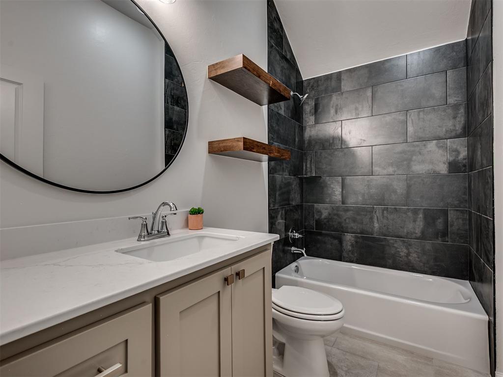 1113 Wisteria Way Property Photo 19
