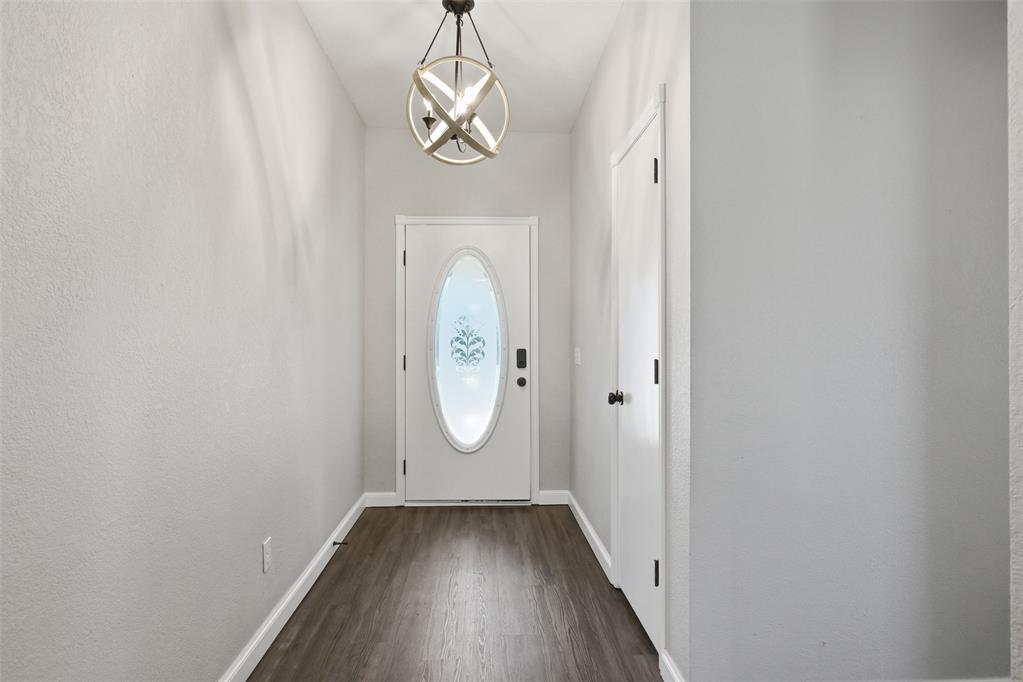 5615 Spring Haven Drive Property Photo 4