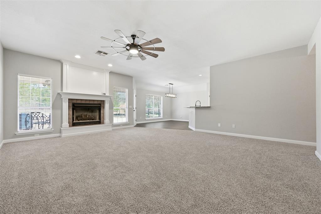 5615 Spring Haven Drive Property Photo 6