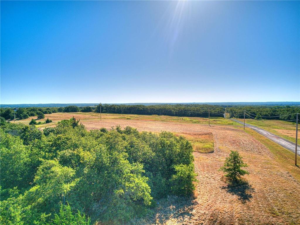 13745 Rockys Way Property Photo 8