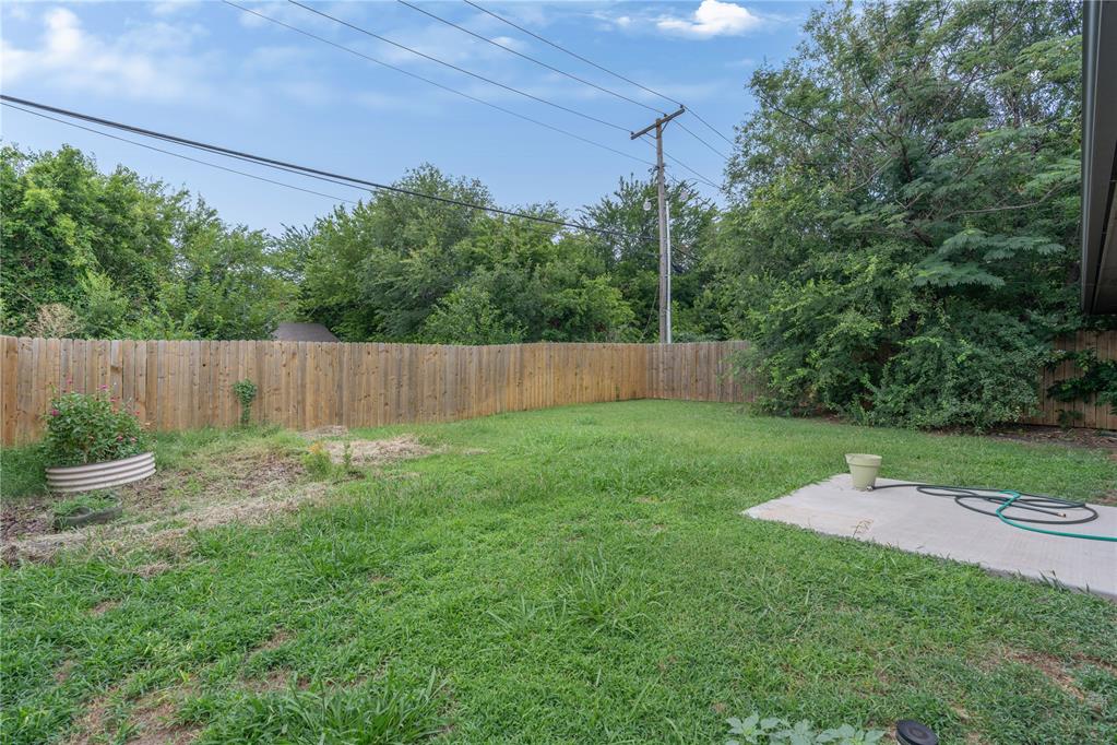 940 Ne 30th Street Property Photo 29