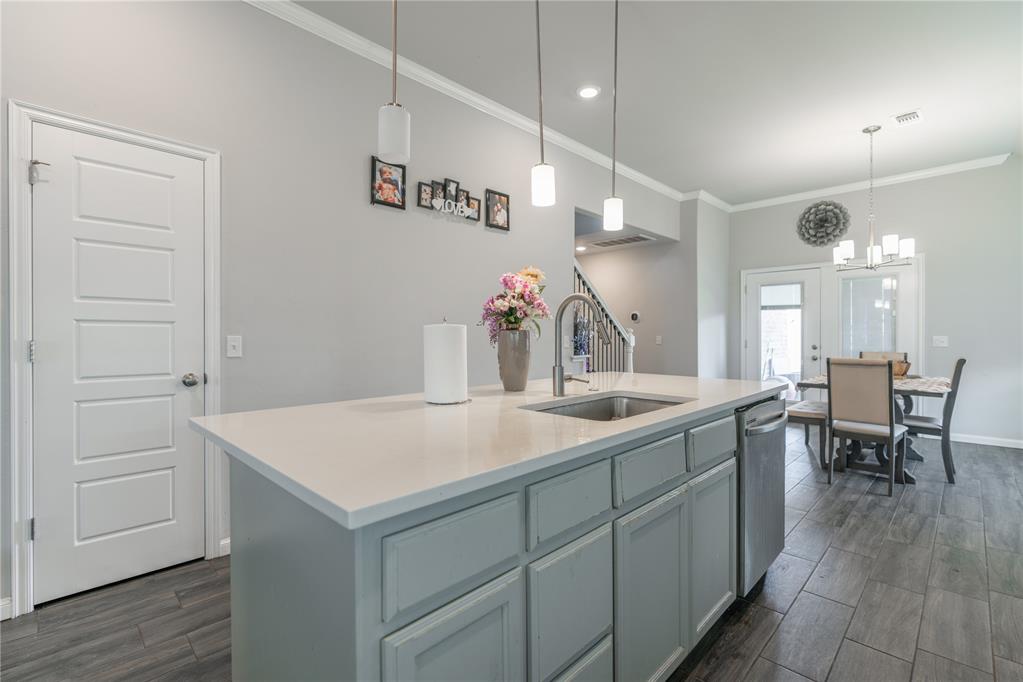 2209 Arcady Avenue Property Photo 11