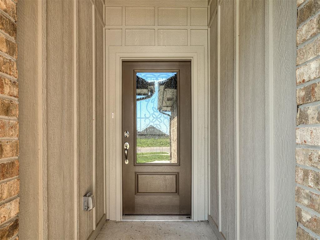 9320 Nw 143rd Street Property Photo 5