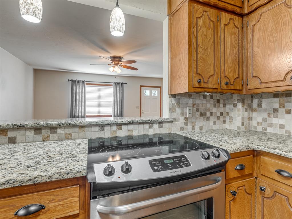 4701 N Peniel Avenue Property Photo 13