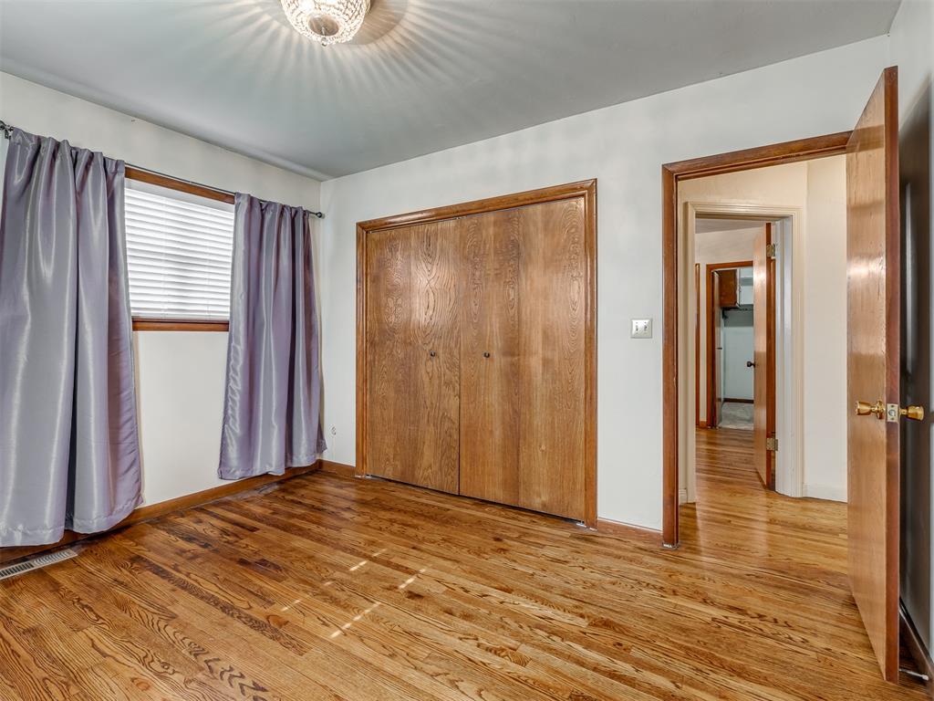 4701 N Peniel Avenue Property Photo 29