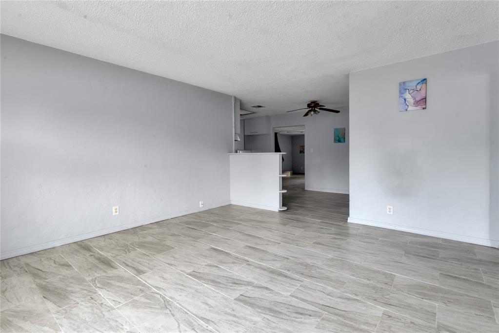 1205 Sw 49th Street Property Photo 13