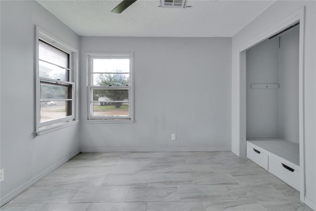1205 Sw 49th Street Property Photo 37
