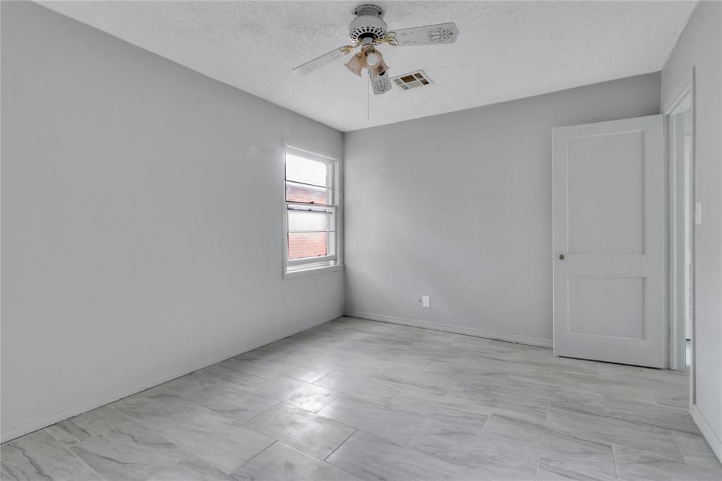 1205 Sw 49th Street Property Photo 39