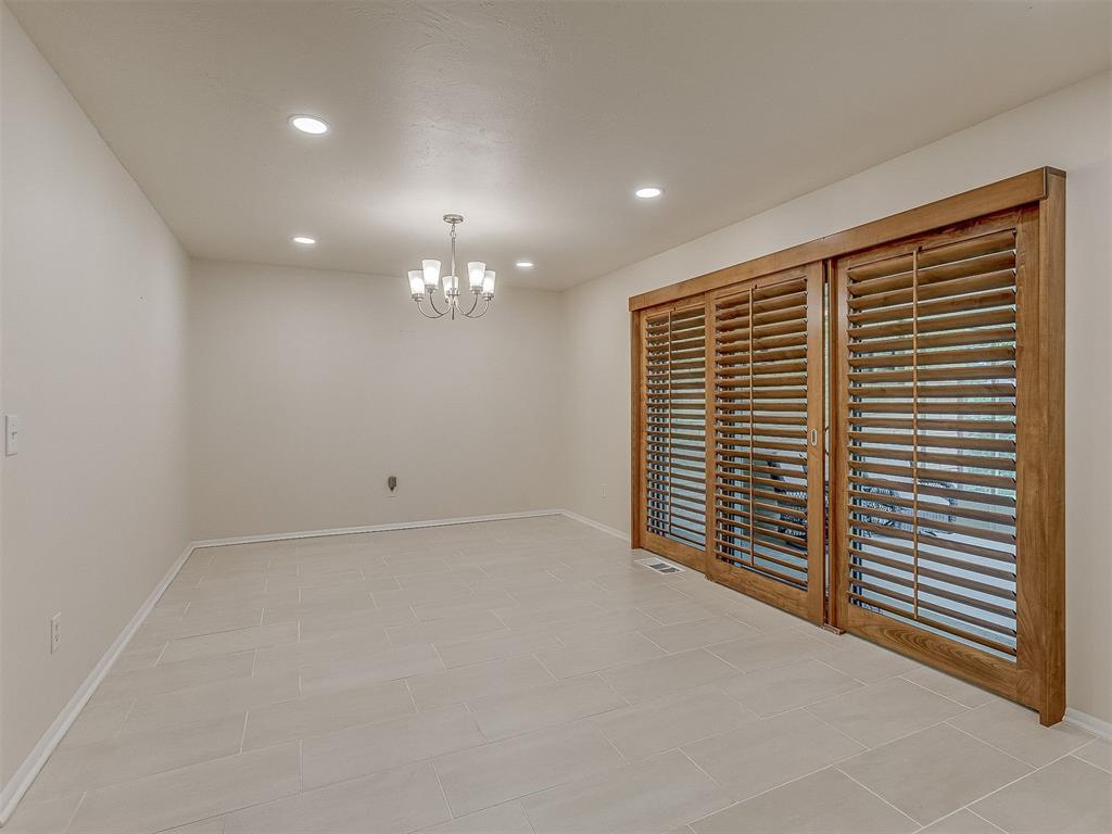 5012 Nw 62nd Terrace Property Photo 5