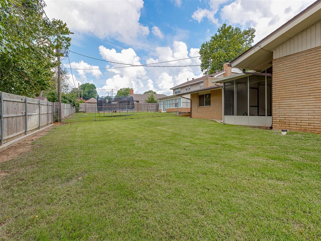 5012 Nw 62nd Terrace Property Photo 46