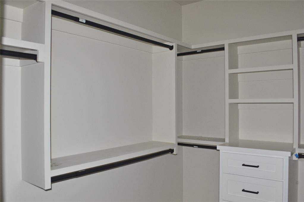 2909 Nimitz Boulevard Property Photo 14