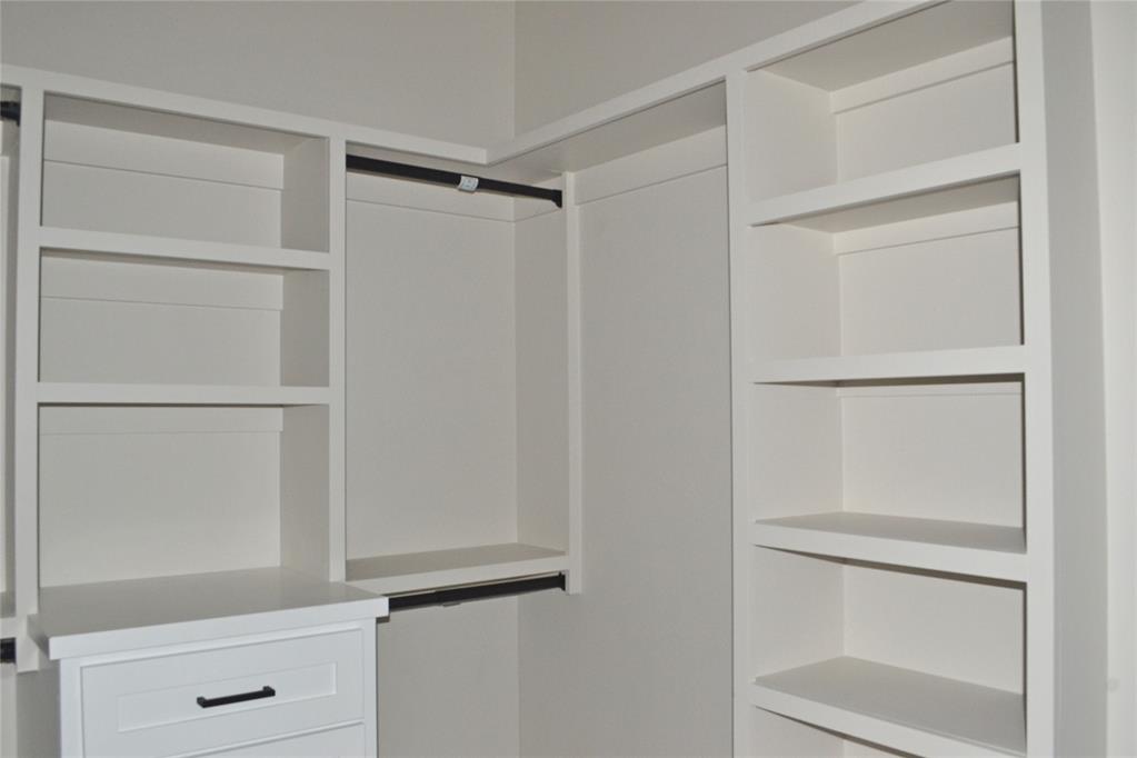 2909 Nimitz Boulevard Property Photo 15