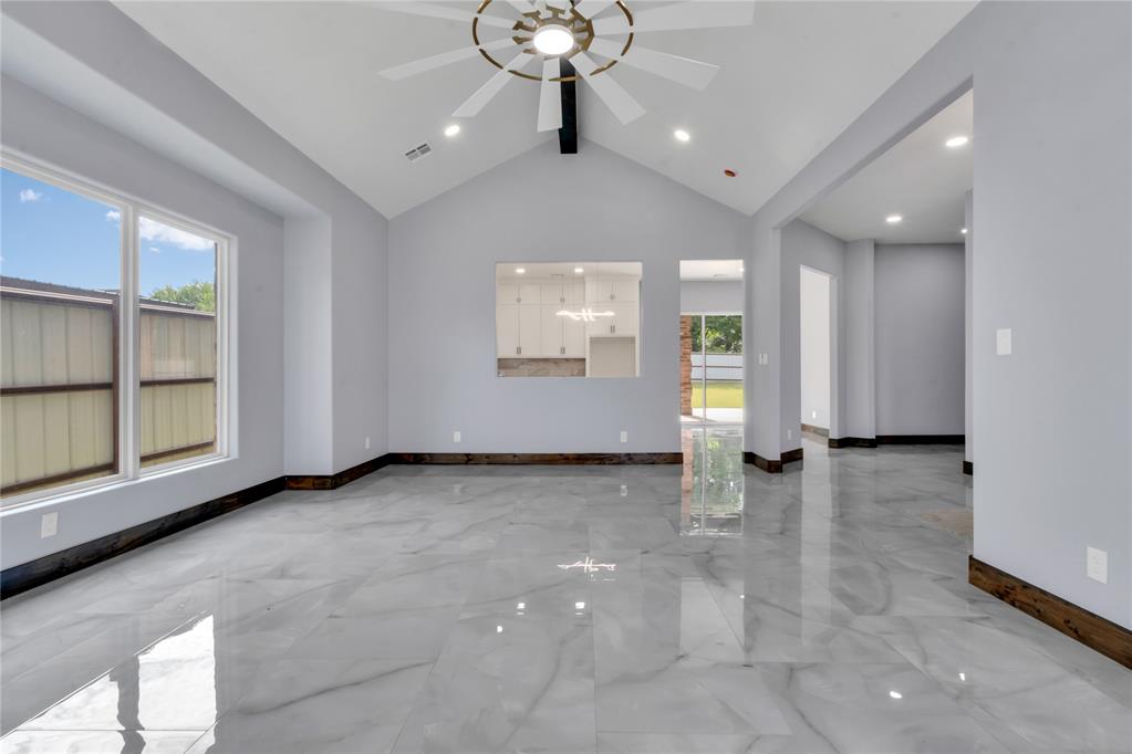 2925 N Choctaw Road Property Photo 4