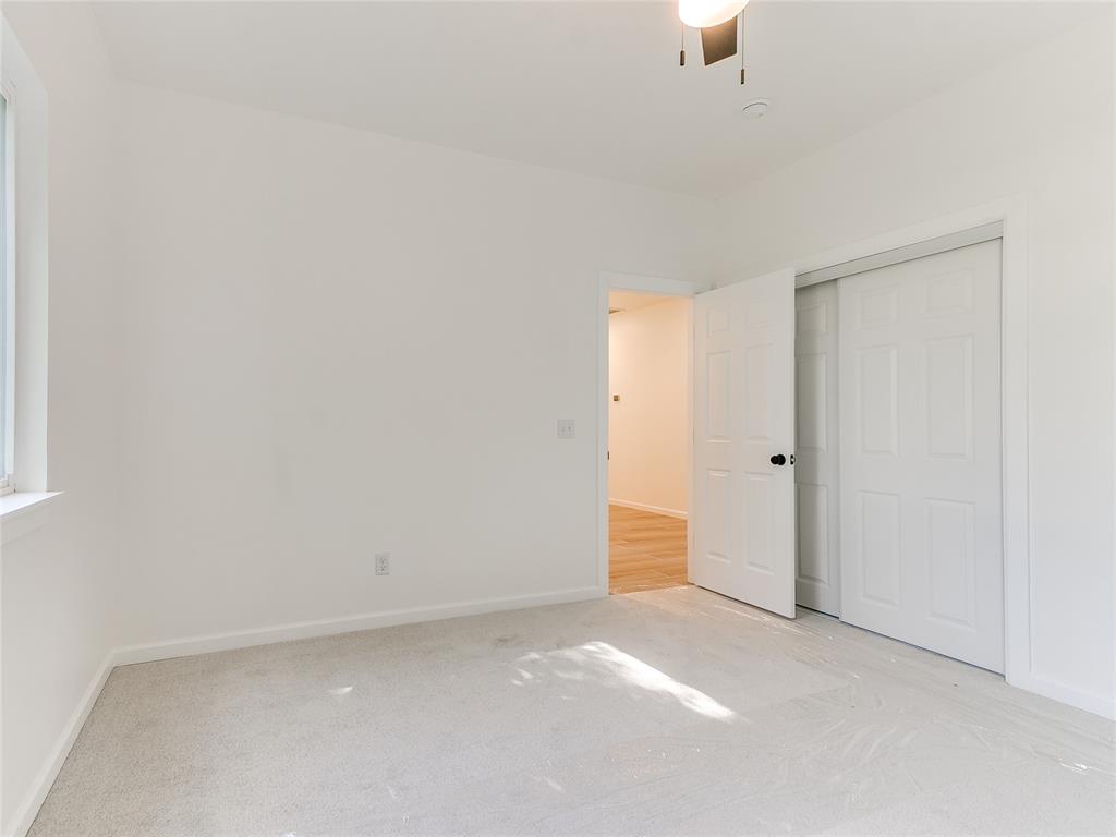 9717 Ne 10th Street Property Photo 18