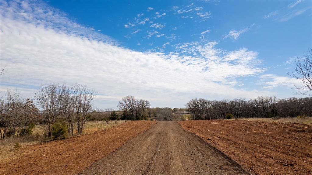 Tire Iron Road Property Photo 6