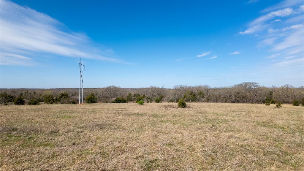 Tire Iron Road Property Photo 3