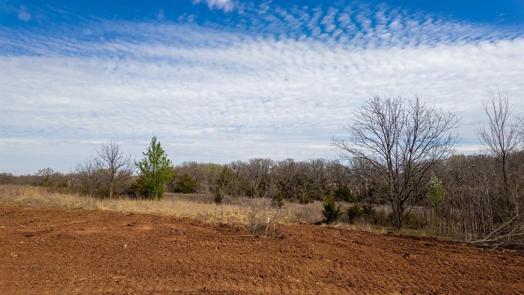 Tire Iron Road Property Photo 41