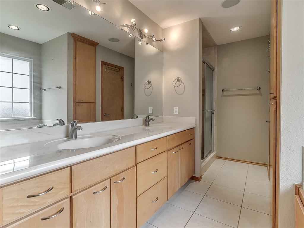 906 Renita Way Property Photo 27