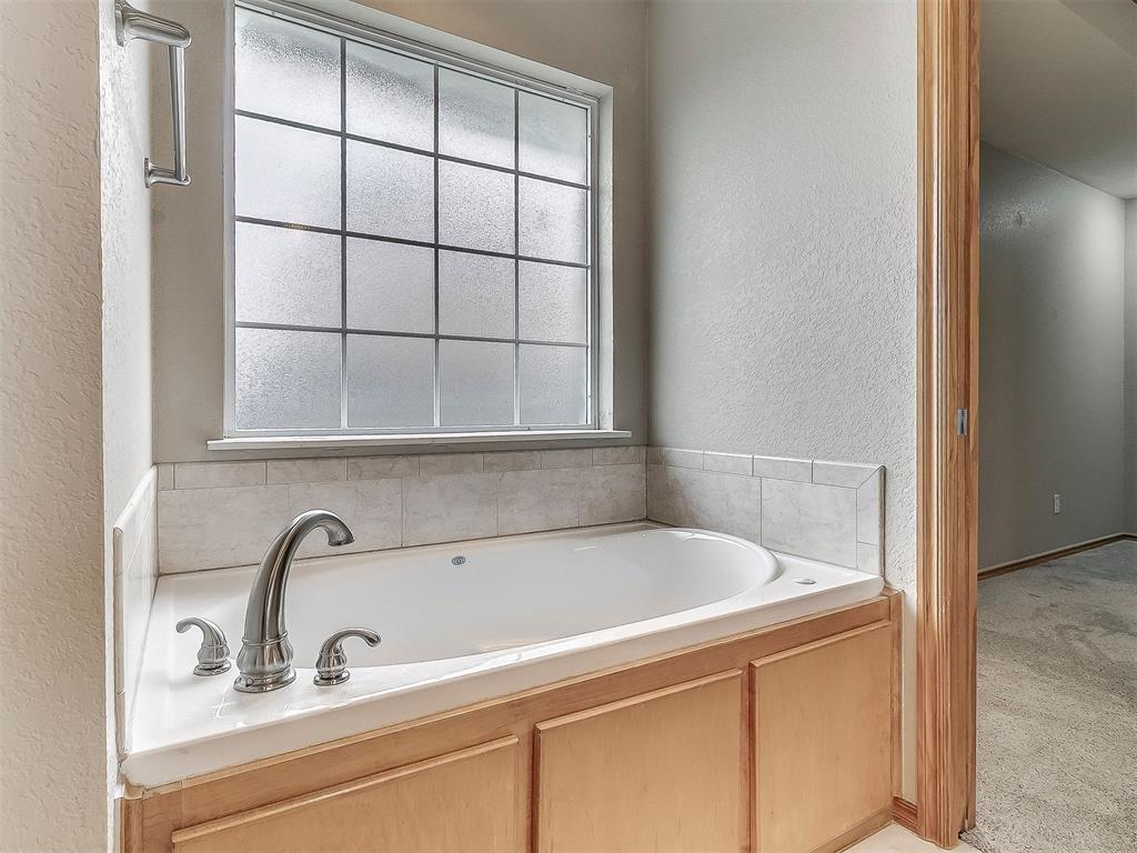 906 Renita Way Property Photo 28